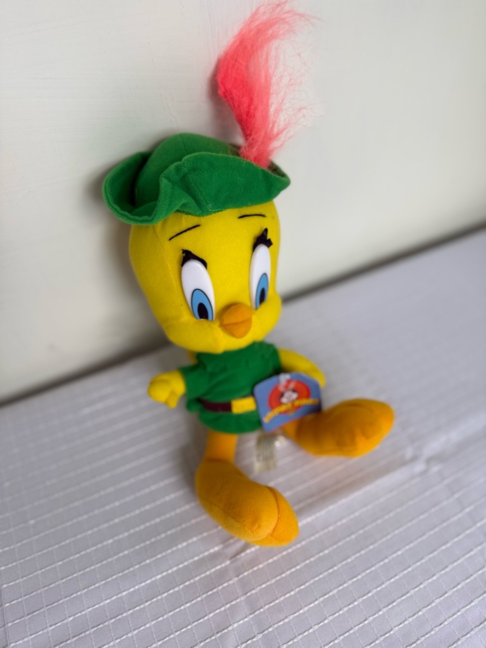 Vintage ACE Looney Tunes Robinhood Tweety Plush Medium from 1997